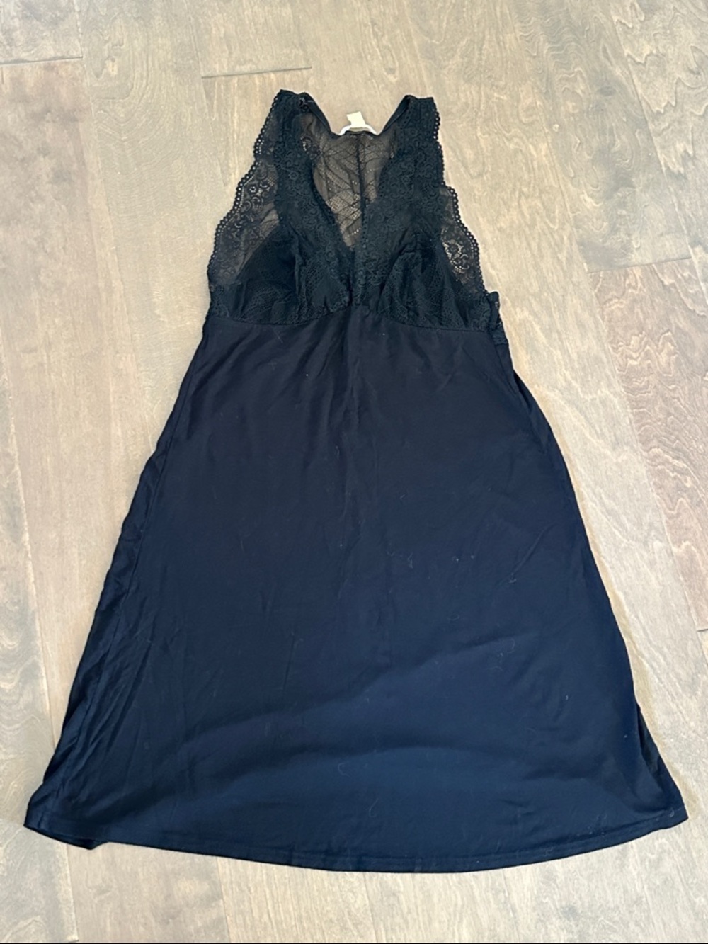 Elegant Black Lace-Trim Chemise Slip
